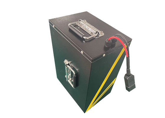 หม้อต้มน้ำร้อนไฟฟ้าพร้อมขนาดโดยรวม 2100 มม.*1200 มม.*1850 มม. ความจุ 30 ลิตร และแรงดันความร้อนสูงสุด 0.4 MPa