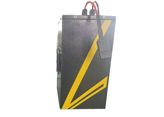 เครื่องปั่นน้ําไฟฟ้าที่สามารถปรับแต่งได้และทนทานได้ ด้วยความดันไฟเข้า 380V ขนาด 2100mm*1200mm*1850mm